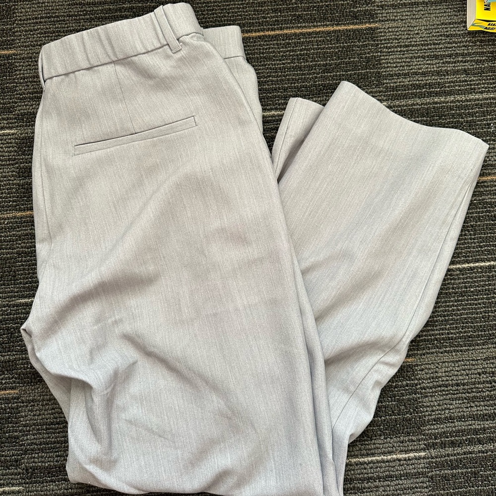 Abercrombie Gray Tailored Straight Pant size 12.